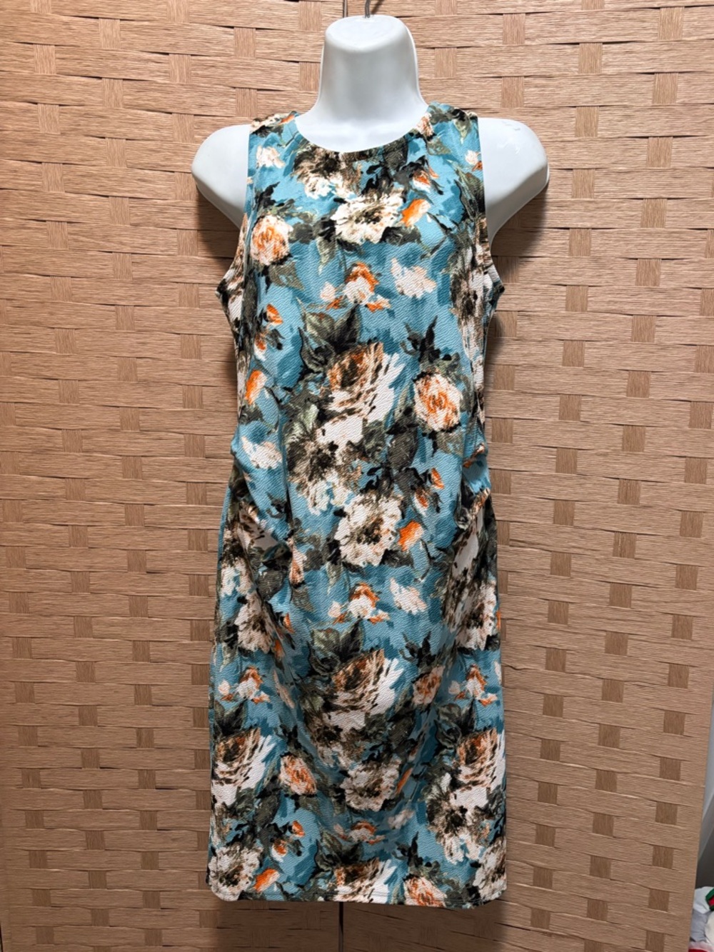 Sleeveless Maternity Floral Dress in Light Teal Blue Side Rushing